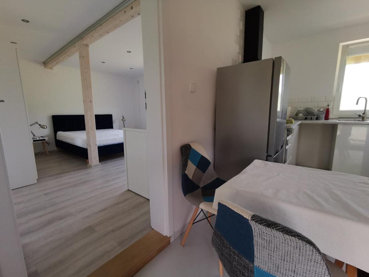 Domek Z Widokiem Sanok Buitenkant foto
